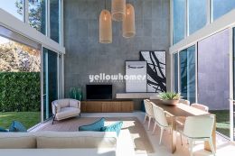 Modernas moradias V2 em construção no coração de Vilamoura